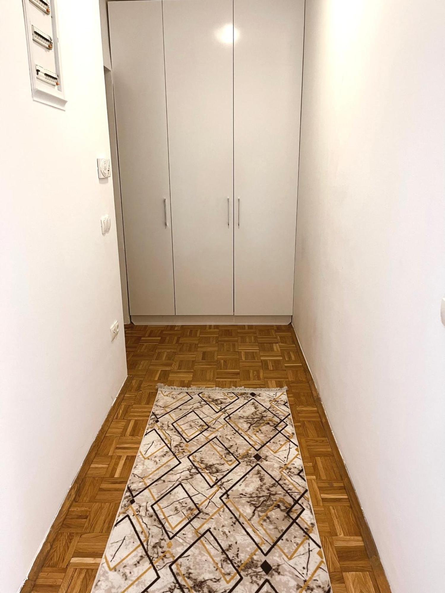 Apartment Troi Приштина Экстерьер фото