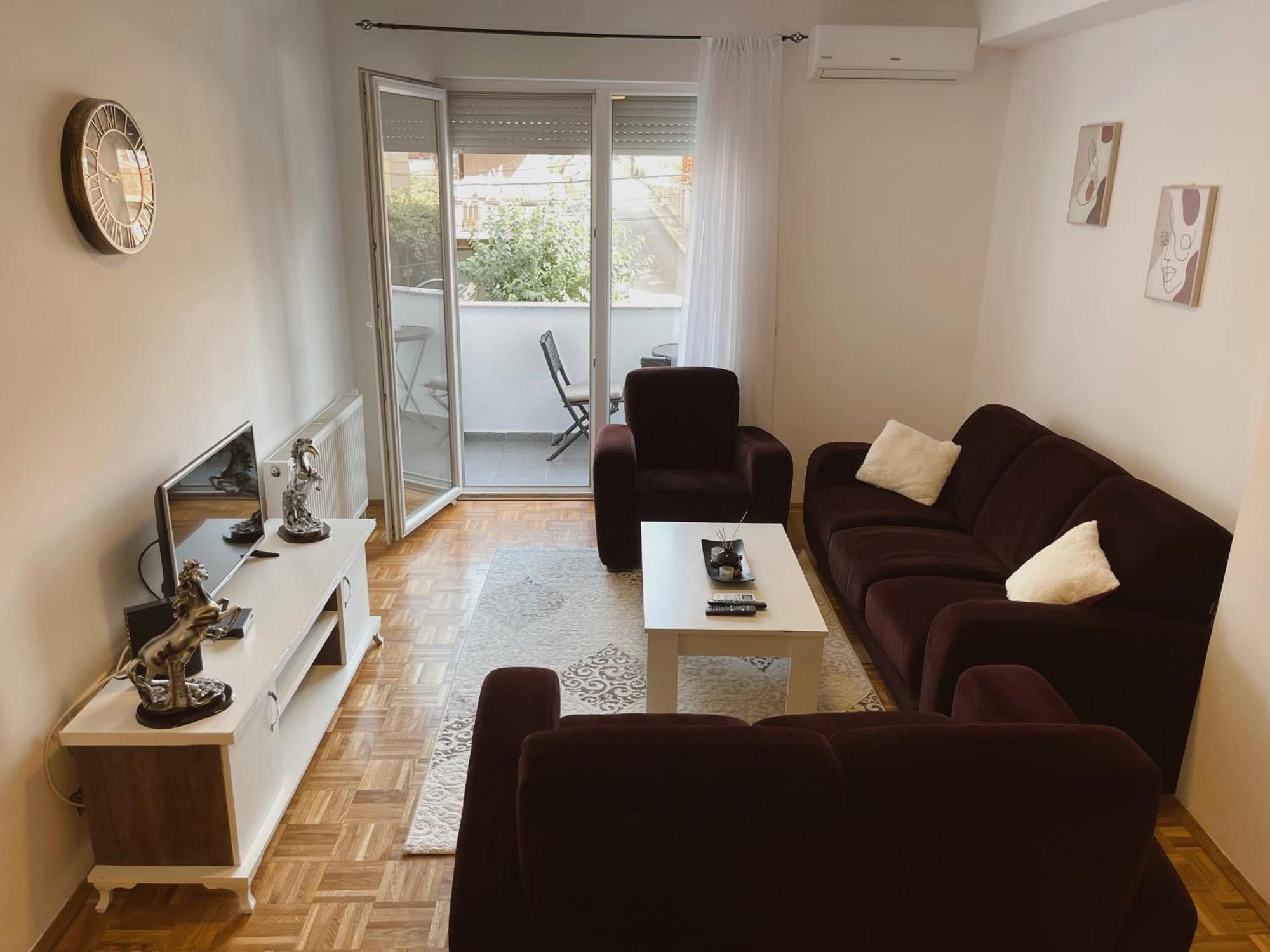 Apartment Troi Приштина Экстерьер фото
